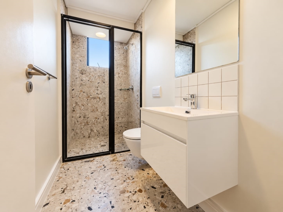 1 Bedroom Property for Sale in Paarden Eiland Western Cape